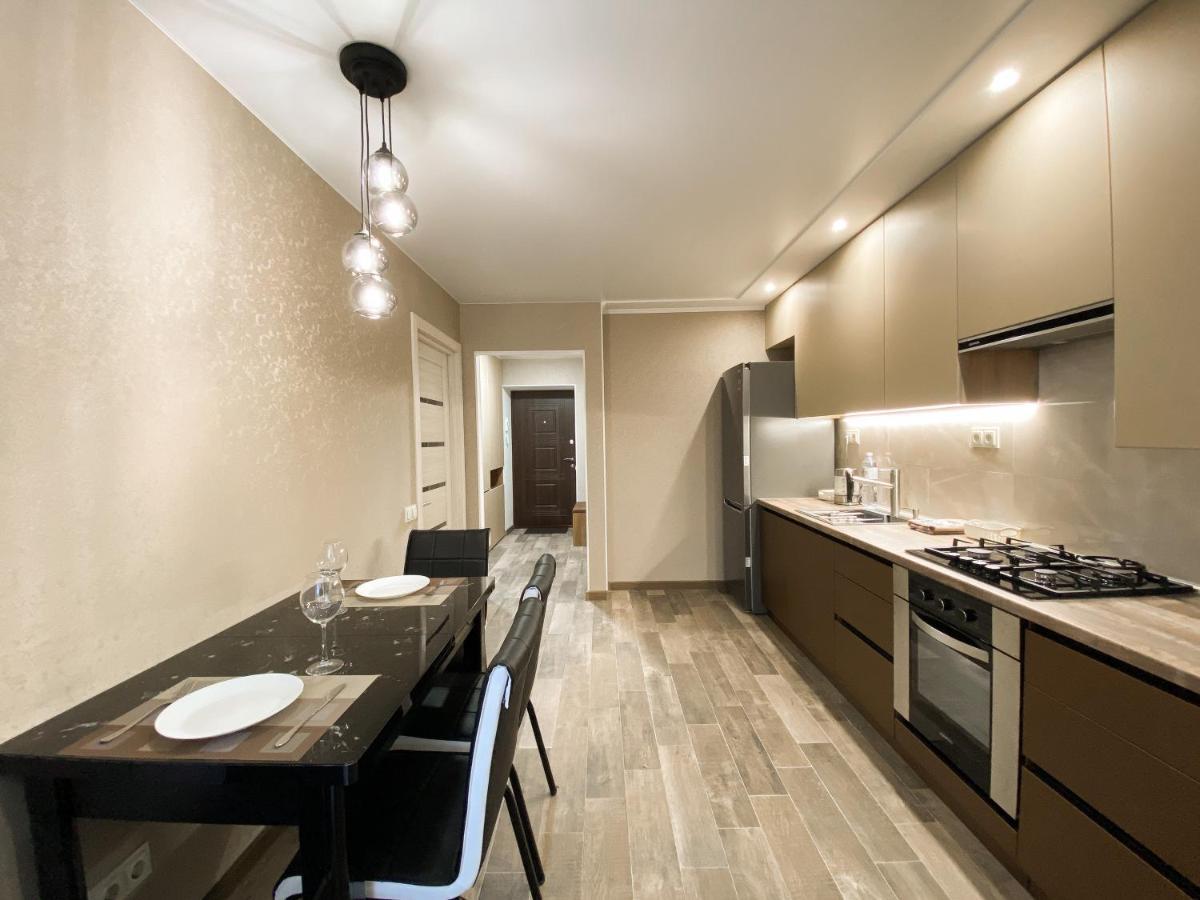 Apartment чарівний затишок у центрі - мережа Helen Poltava